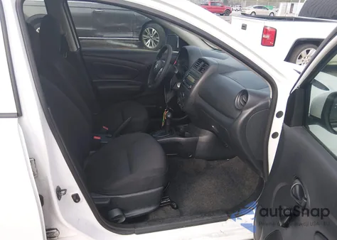 2016 Nissan Versa 1.6 S+ из США, поврежденный, VIN 3N1CN7AP6GL908648